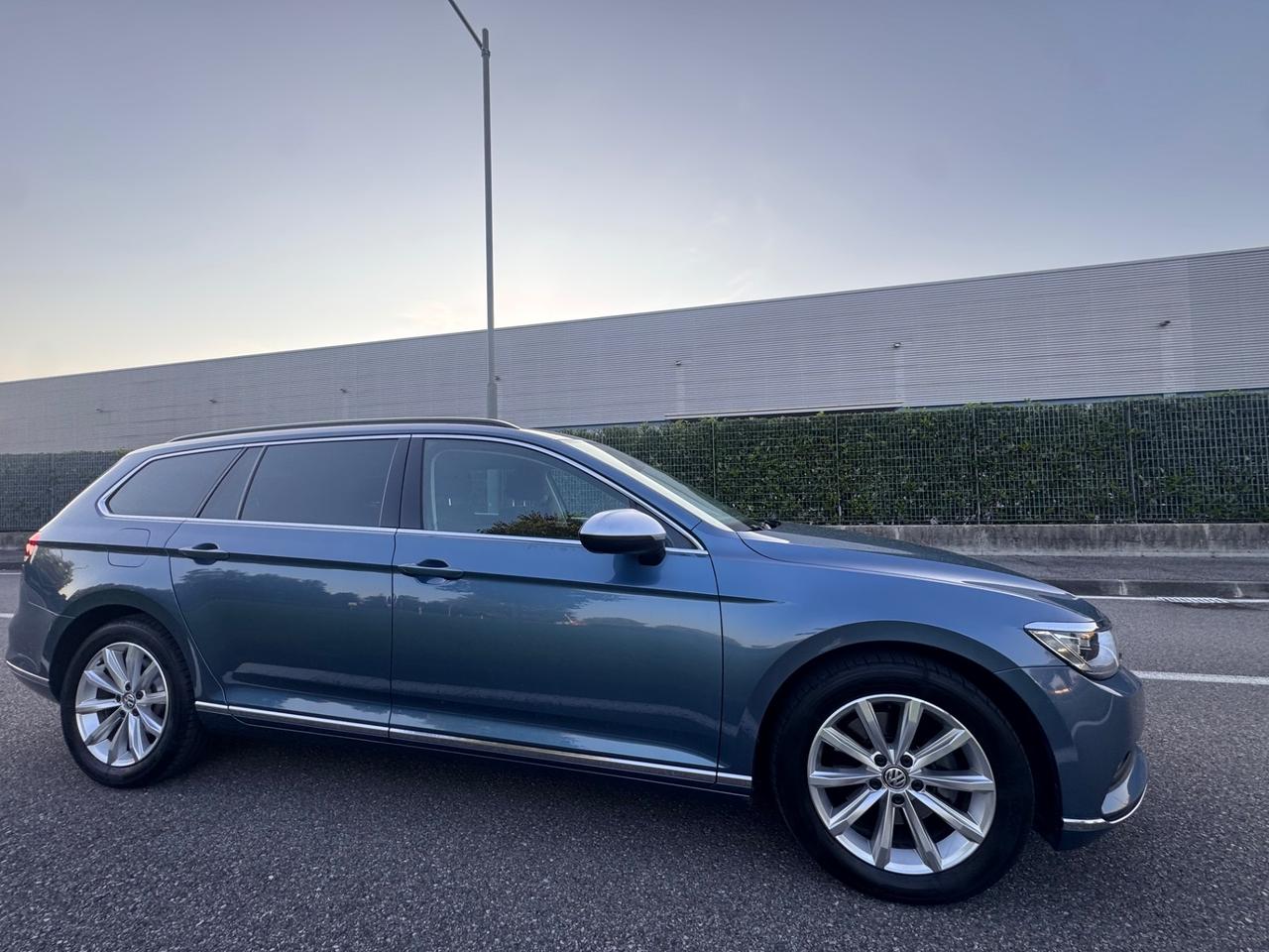Volkswagen Passat Variant 2.0 TDI DSG Executive BlueMotion Tech.