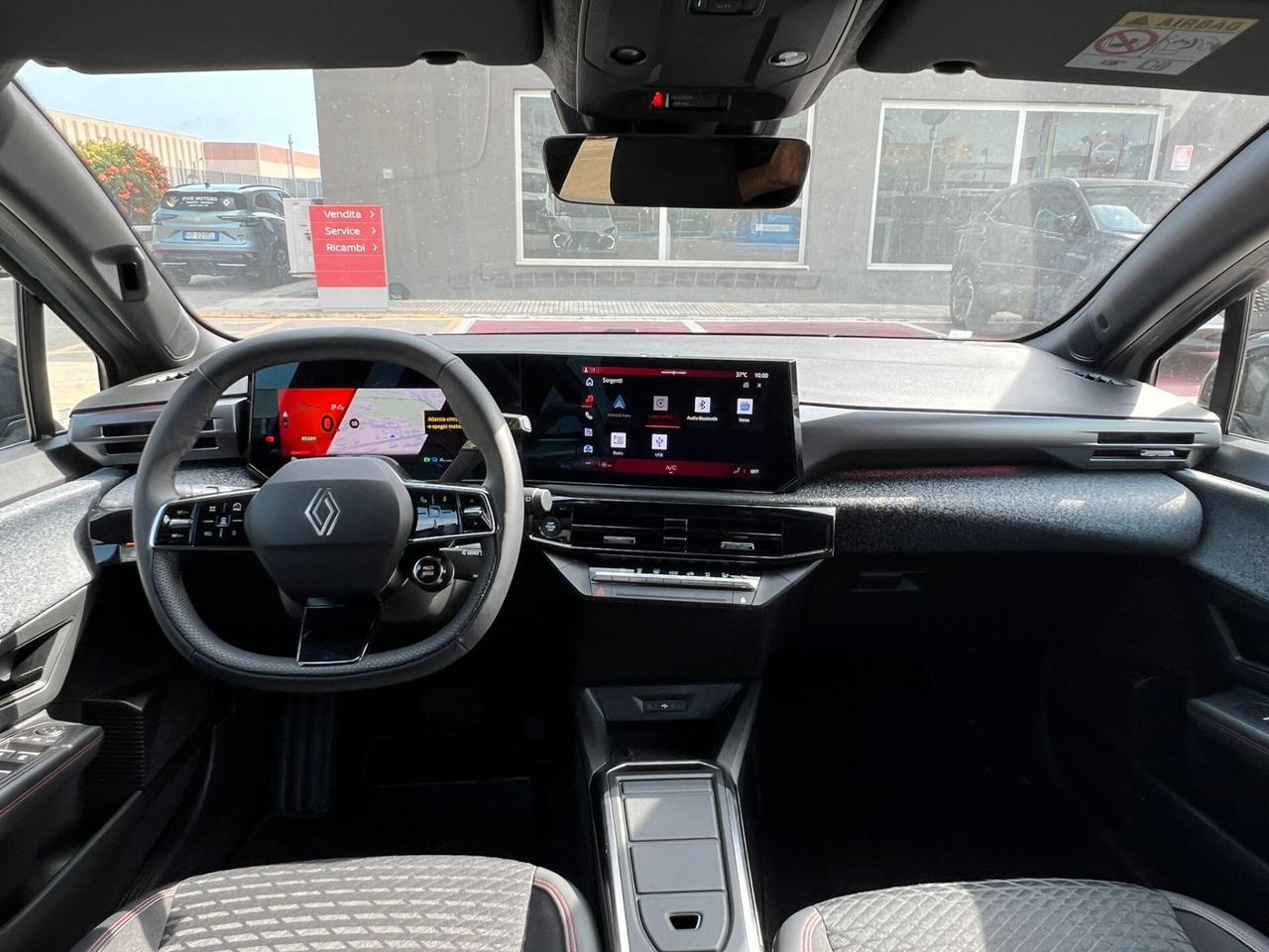 Renault Clio 1.8 full hybrid E-Tech Techno Auto