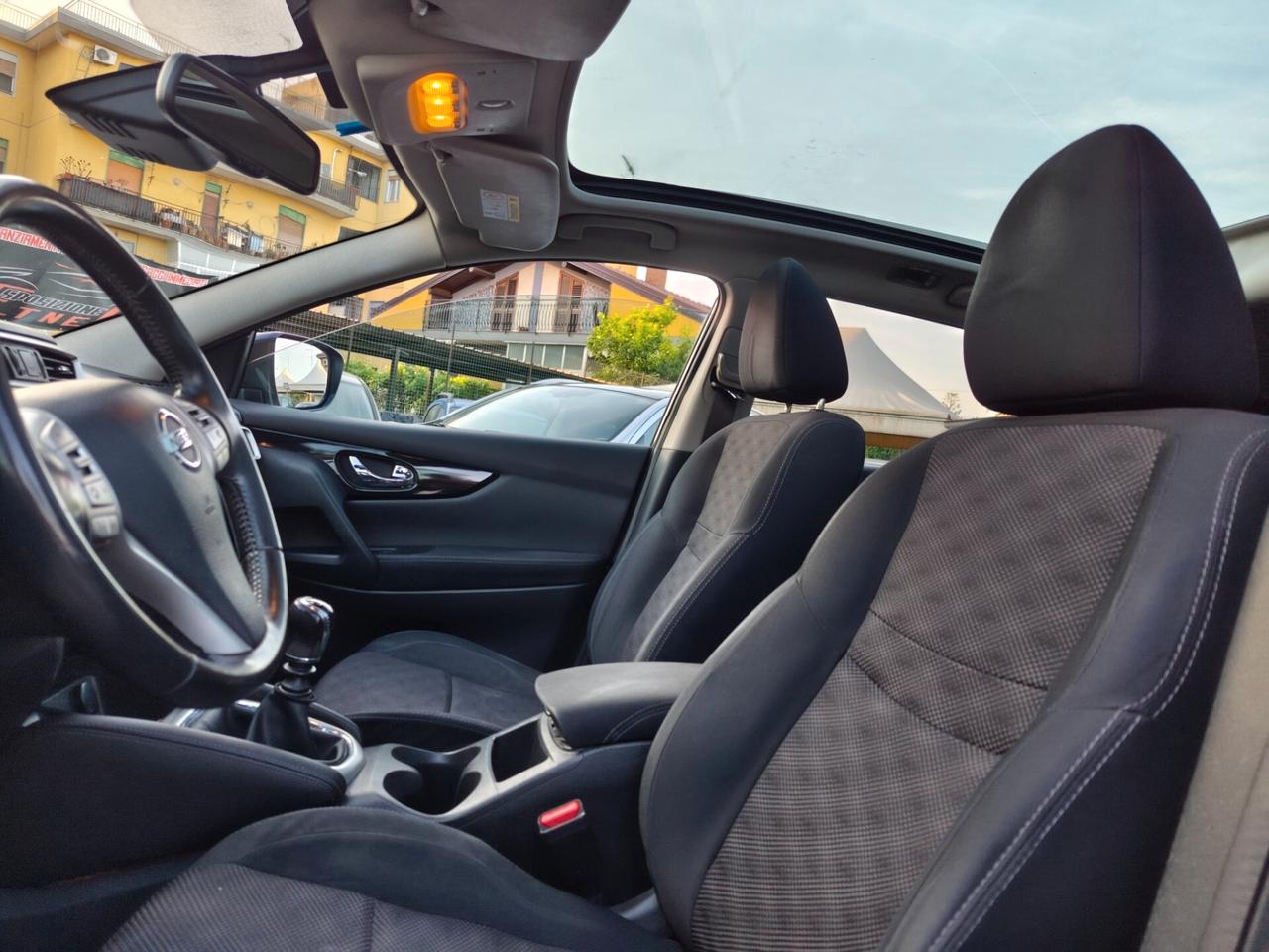 Nissan Qashqai 1.5 dCi Tekna