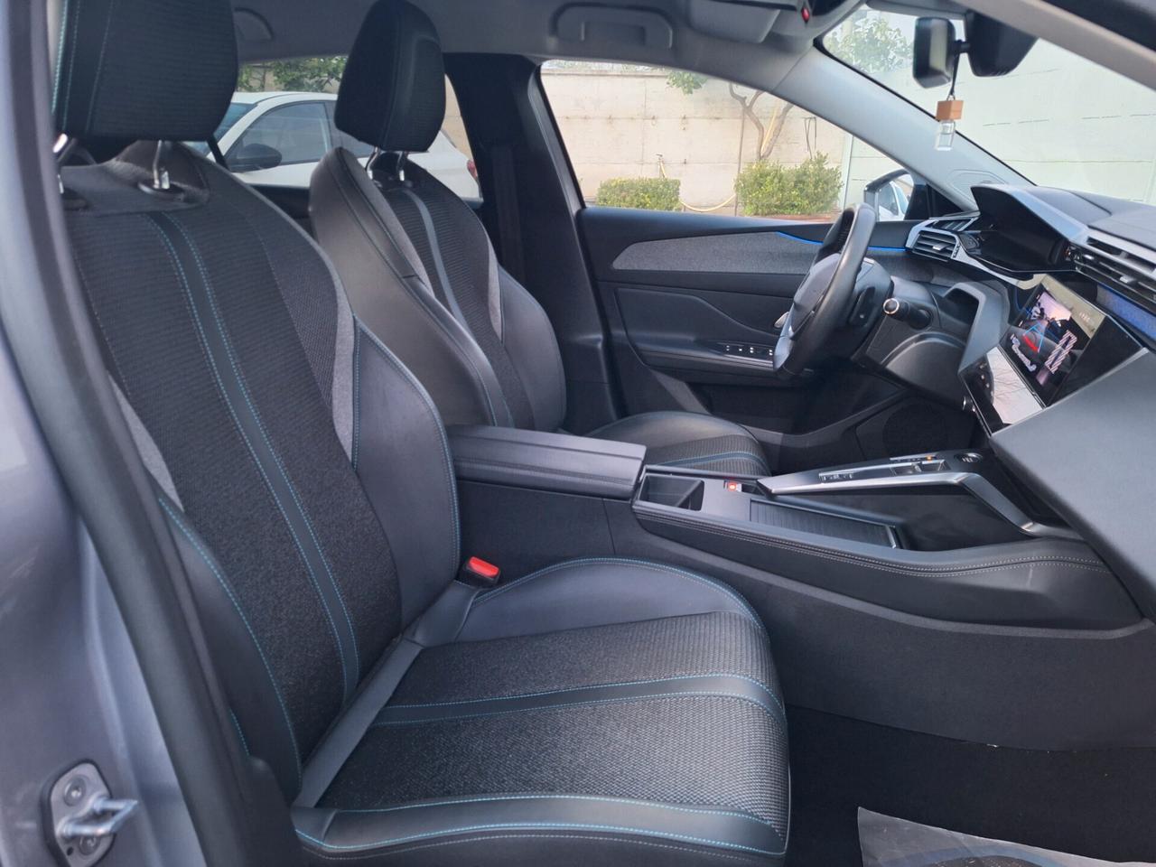 Peugeot 308 ALLURE PACK 1.5 HDi 130cv EAT8 NAV+RETROCAM. 2022