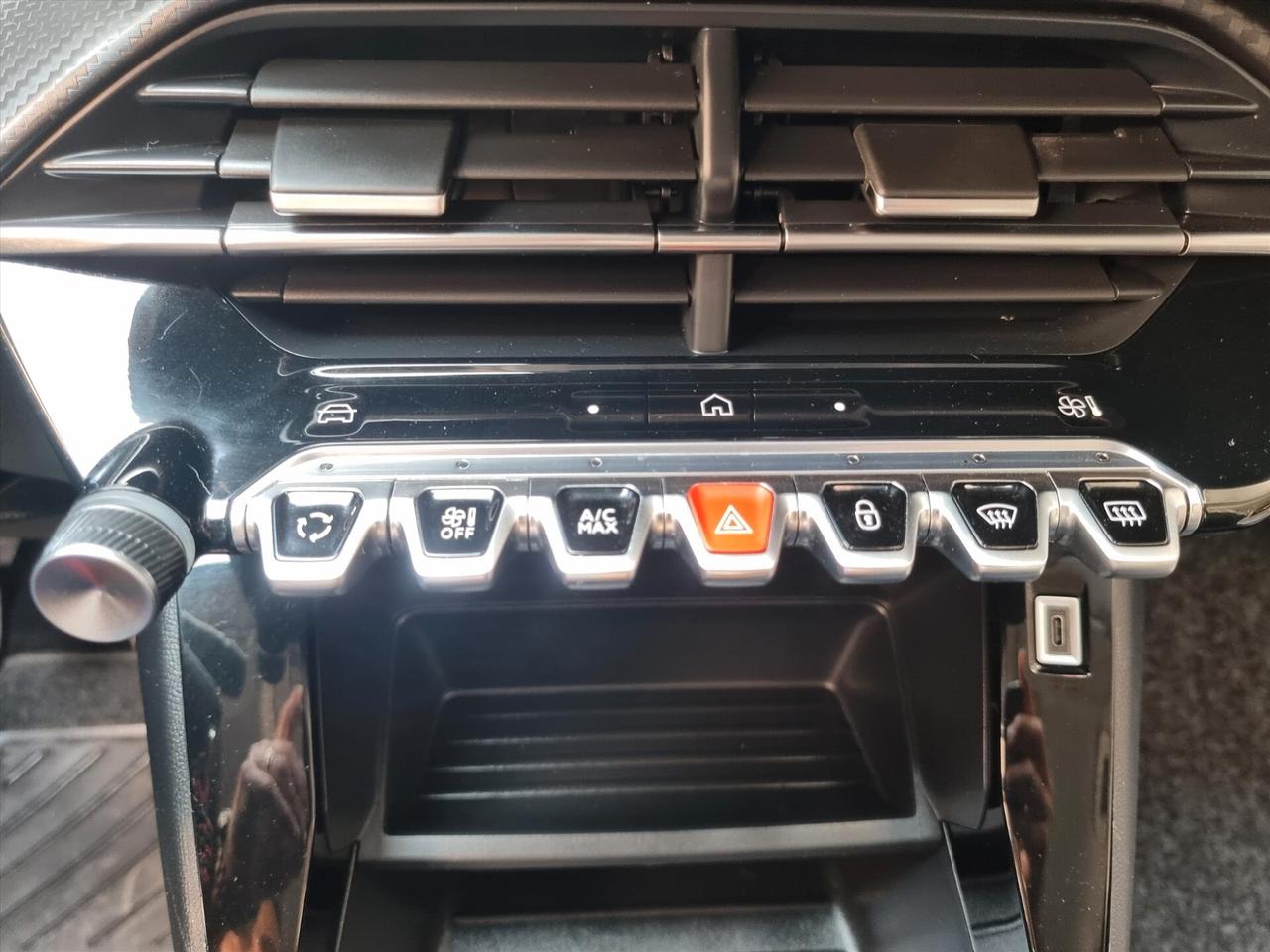 Peugeot 208 PureTech 100 Stop&Start 5 porte Style NESSUN OBBLIGO DI FINANZIAMENTO