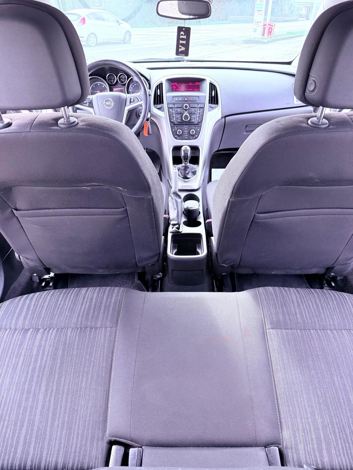 Opel Astra 1.7 CDTI 110CV 5 porte Ok neopatentati