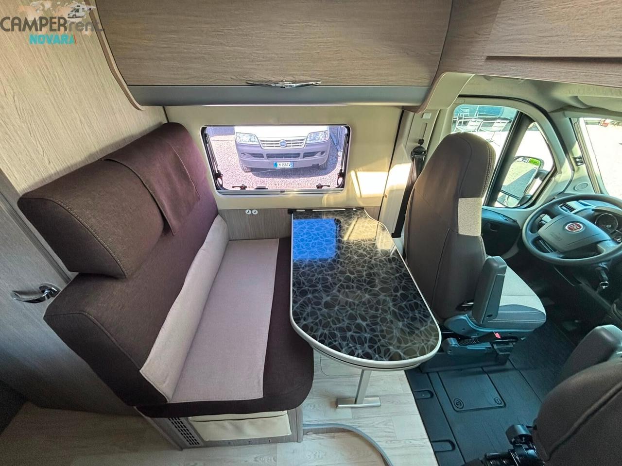 CHALLENGER VANY V 114 MAX EXCLUSIVE - Furgonato con doppio letto matrimoniale in coda