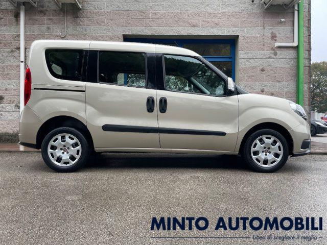 FIAT Doblo 1.6 MJT 120CV 7 POSTI UNIPROPRIETARIO SENS. PARCH