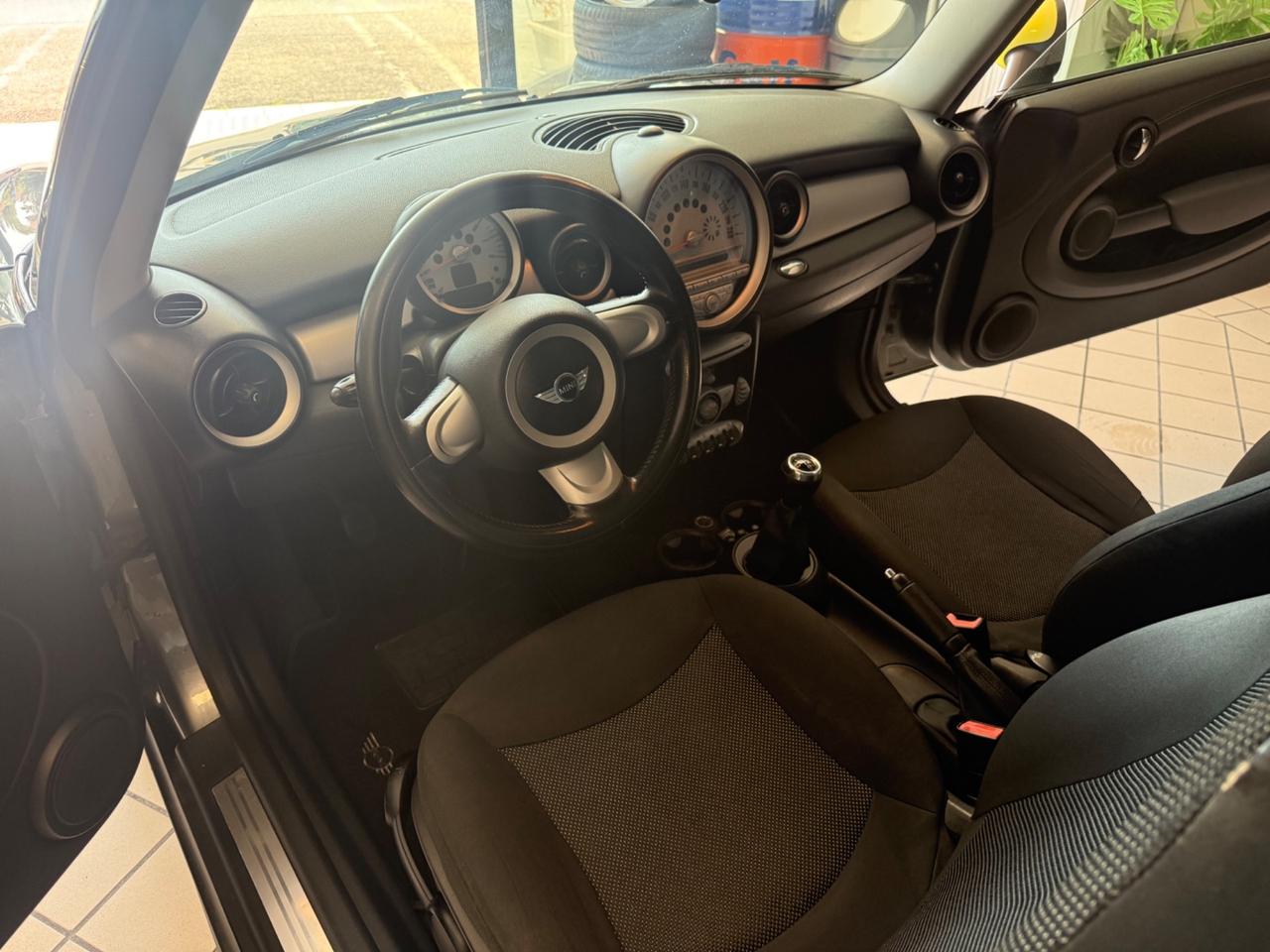 Mini 1.4 16V Ray G