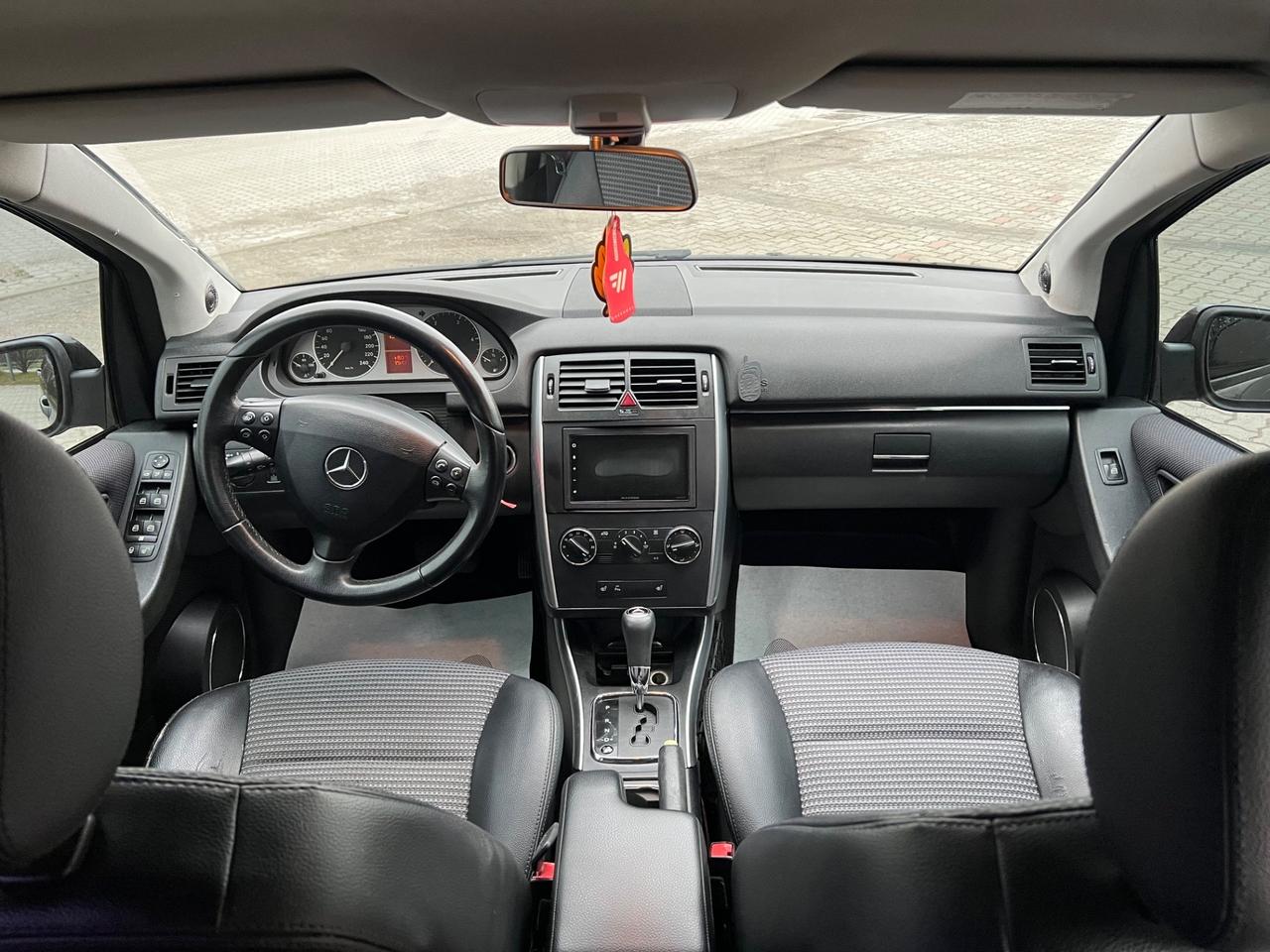 Mercedes-benz B 180 CDI Premium