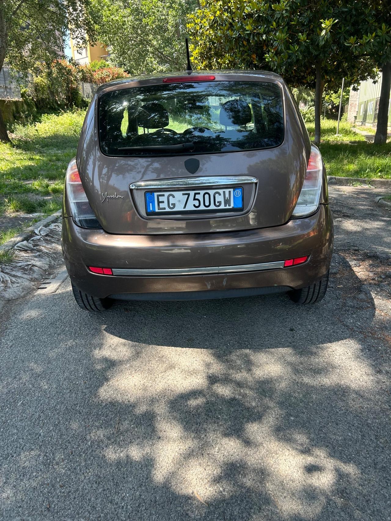 Lancia Ypsilon 1.2 69 CV 5 porte S&S Platinum