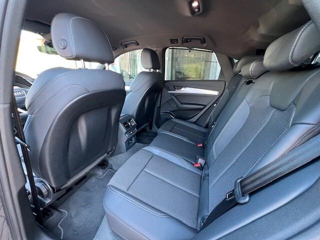 Audi Q5 Sportback 40 tdi Q. S-tronic S-line, 21″, Gancio Traino