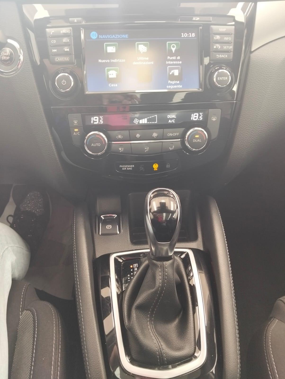 Nissan Qashqai 1.2 DIG-T N-Connecta