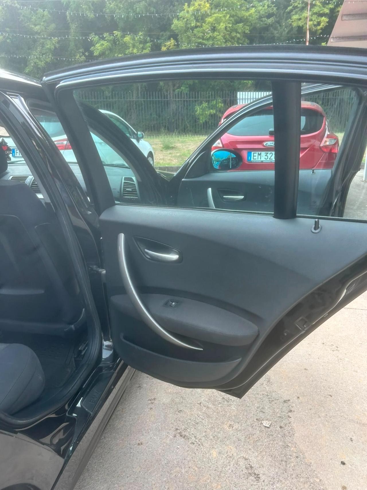 Bmw 118d cat 5 porte "meccanica perfetta"