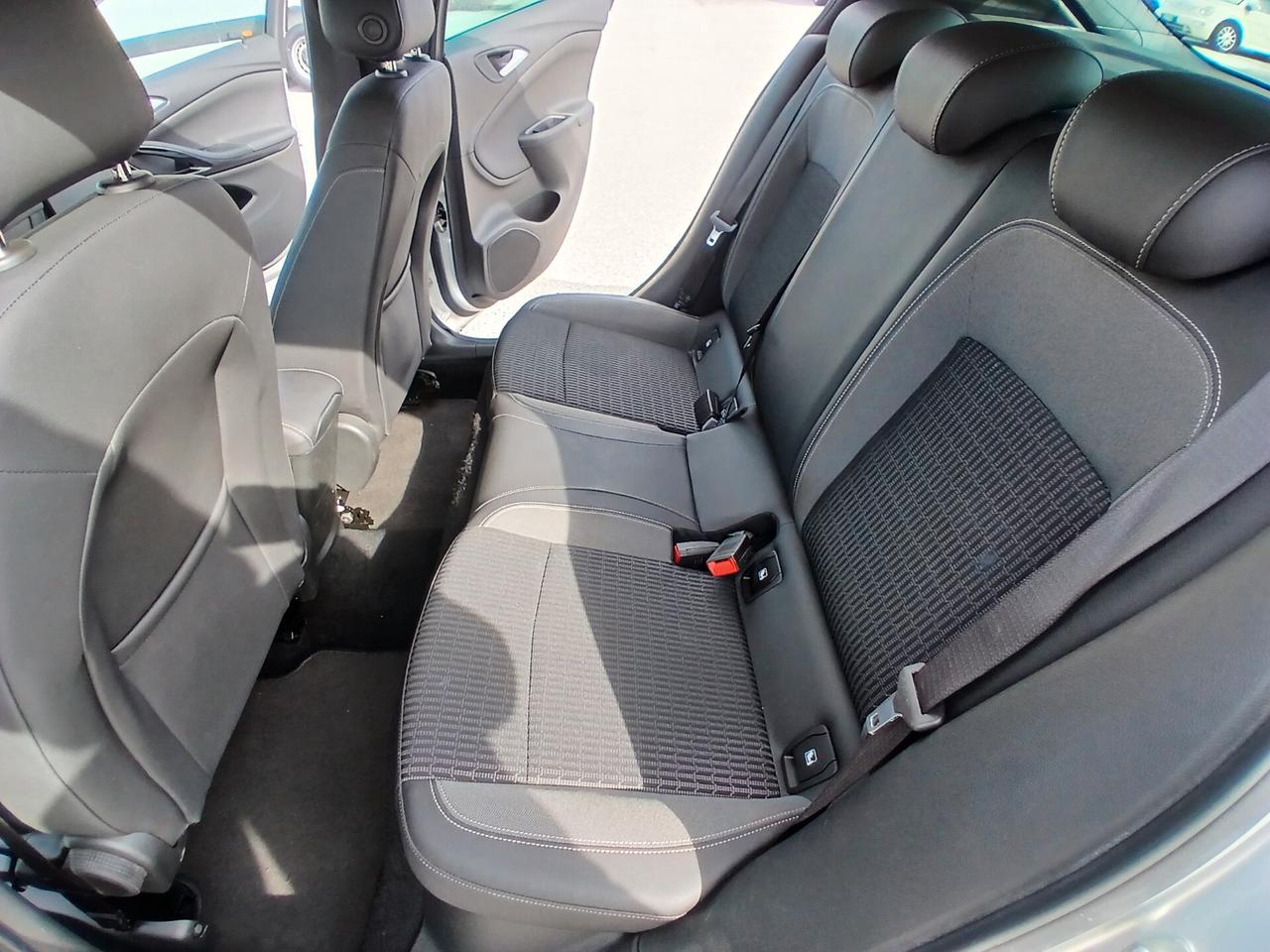 Opel Astra 1.5 CDTI 122 AT9 5P 2021