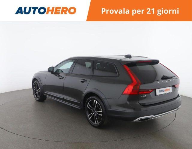 VOLVO V90 Cross Country D4 AWD