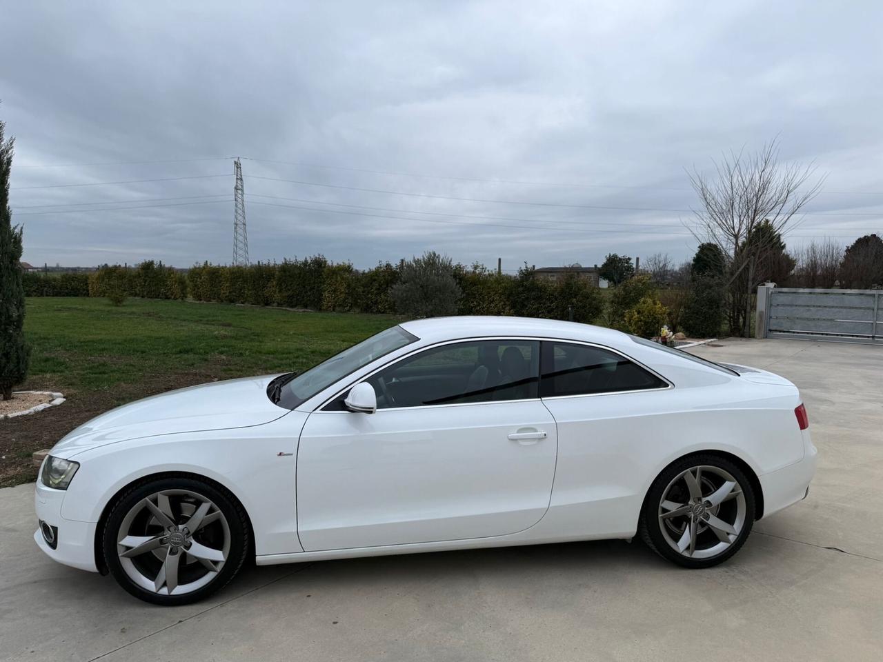 Audi A5 3.0 V6 TDI QUATTRO SLINE