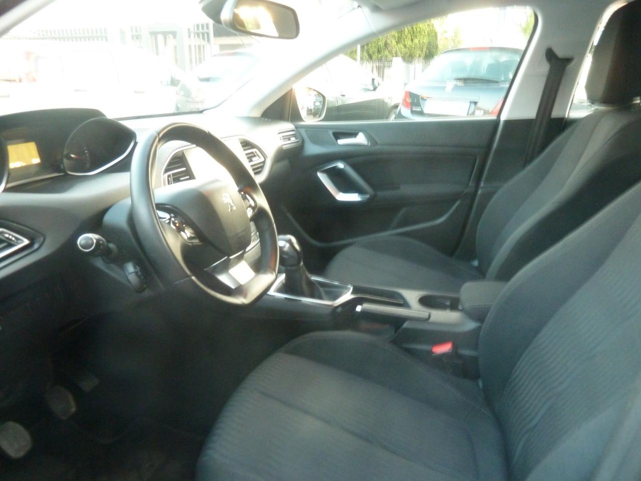 Peugeot 308 1.6 HDi 92 CV Active