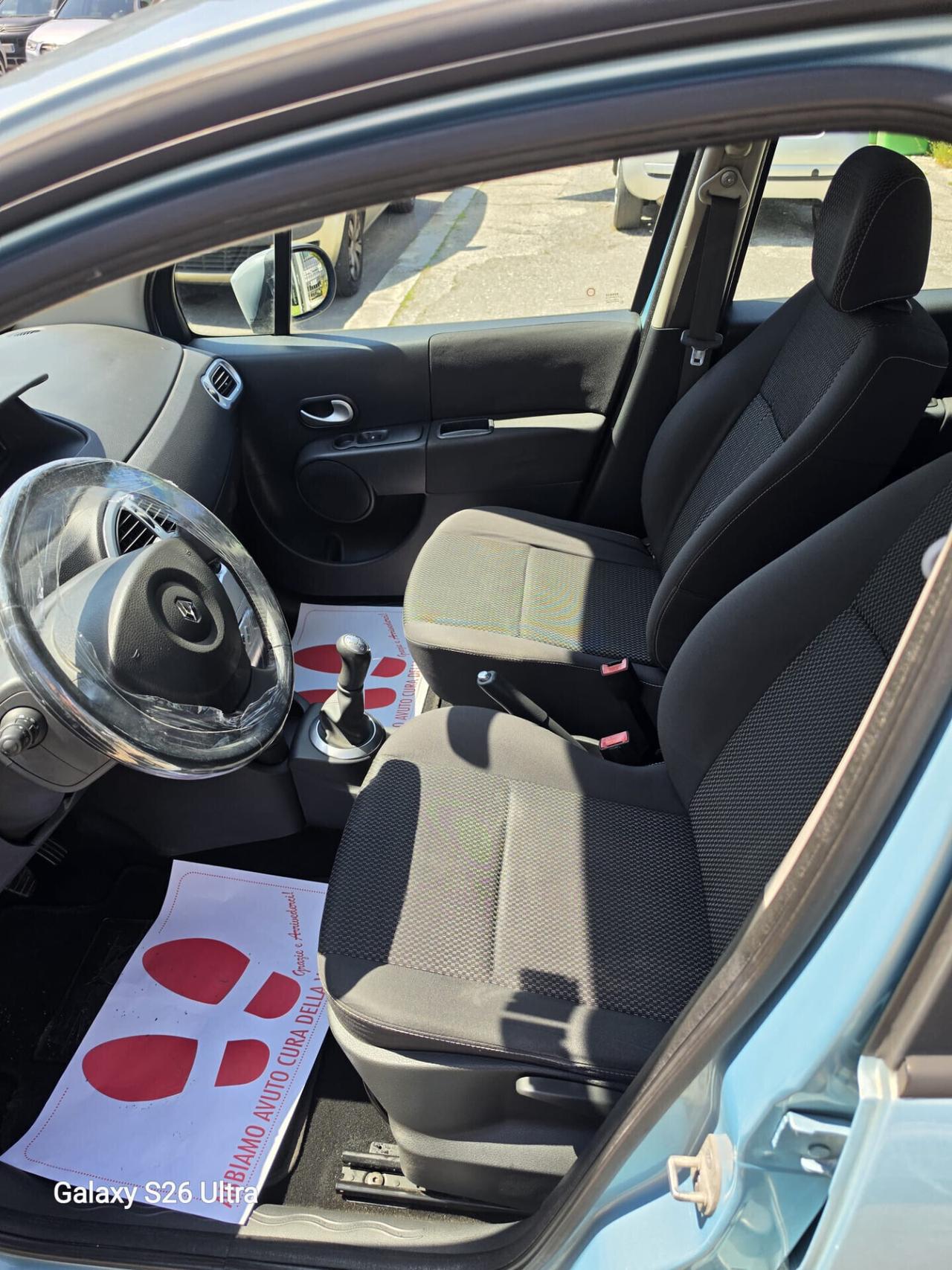 Renault Modus Grand 1.2 BENZINA - ANNO 2010