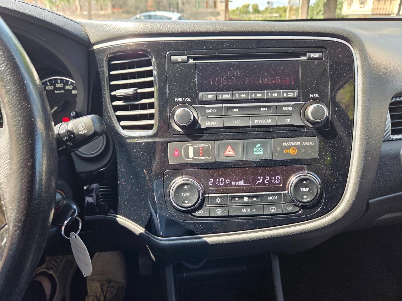 Mitsubishi Outlander 2.2 DI-D 4WD Intense