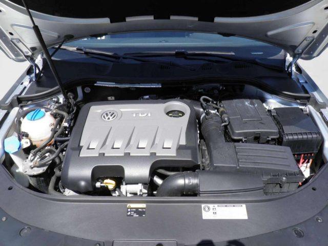 VOLKSWAGEN Passat Variant PASSAT VARIANT 2.0 TDI HIGHLINE BMT