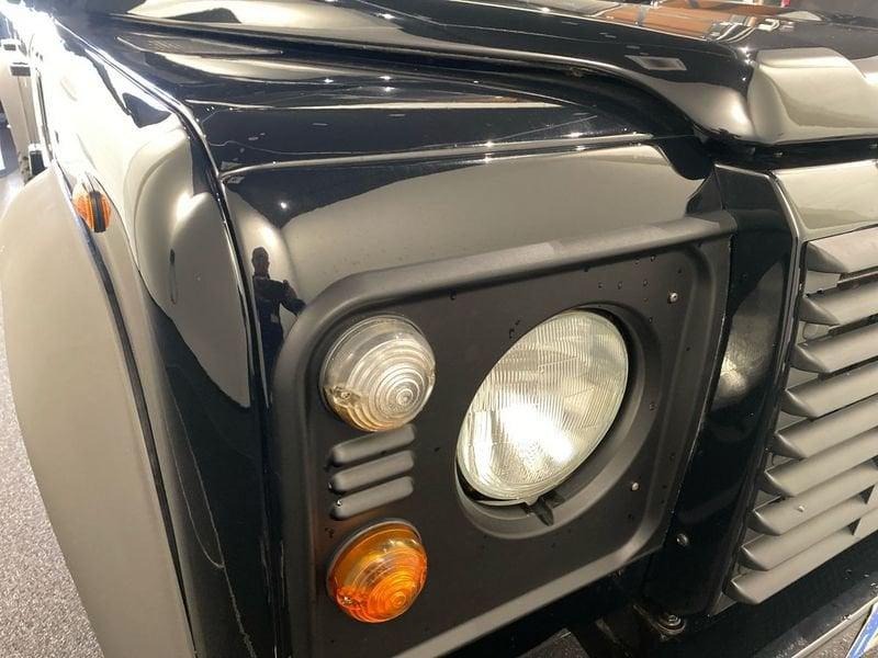 Land Rover Defender Defender 110 2.5 Td5 S cat Station Wagon