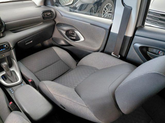 TOYOTA Yaris 1.5 Hybrid 5 porte Business Unico Pro km. 52.000