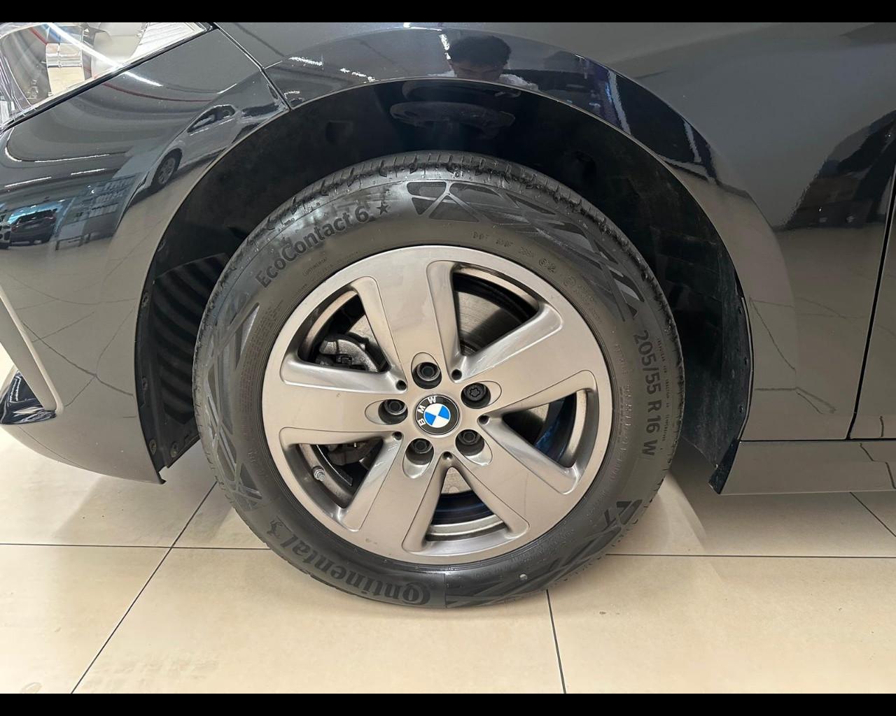BMW Serie 1 (F40) - 116d 5p. Business Advantage