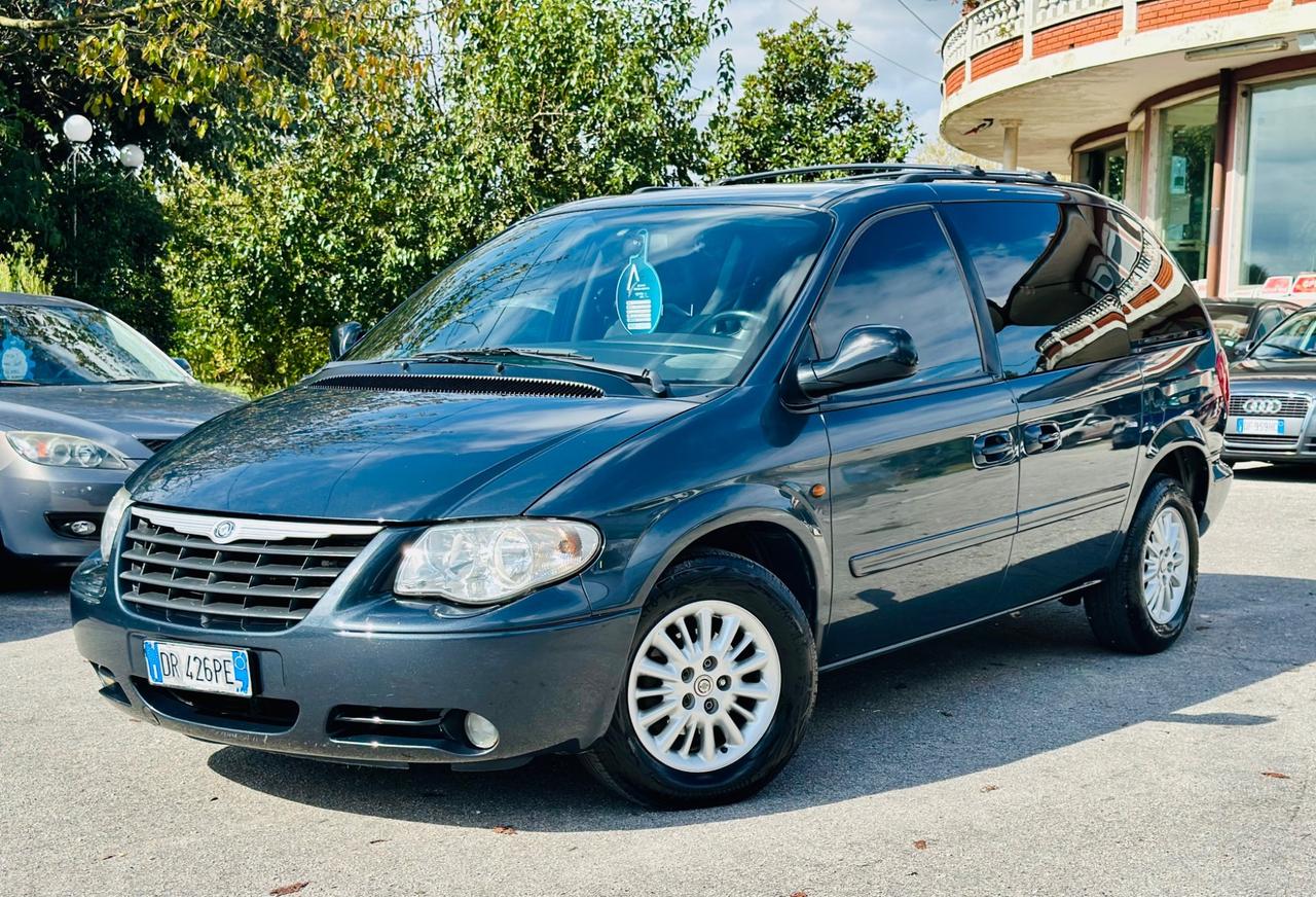 Chrysler Voyager 2008 2.8 CRD AUTOMATICO 7 POSTI ! ! !