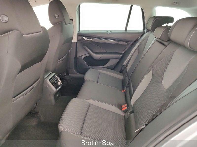 Skoda Octavia Wagon 2.0 TDI 150 CV SCR DSG Selection