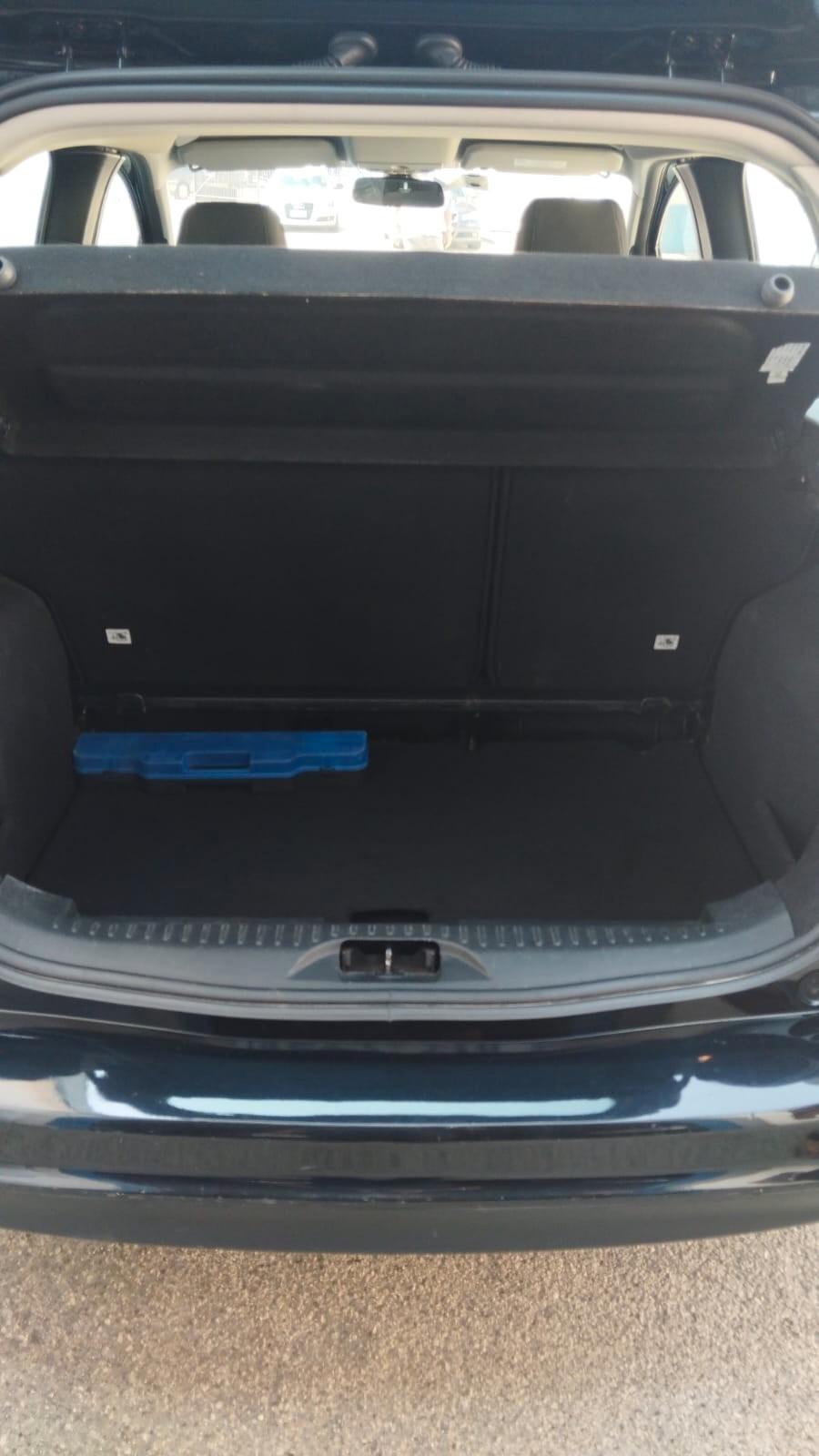 Ford B-Max 1.5 TDCi 75 CV Titanium