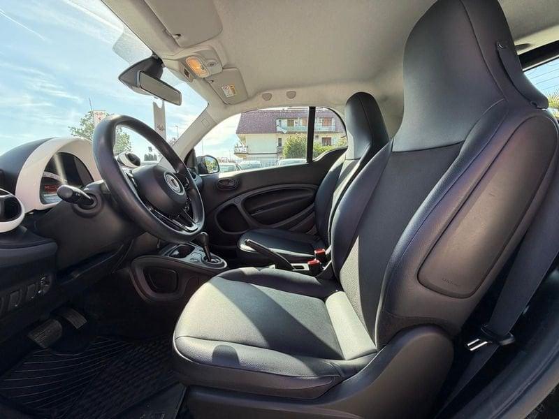 smart fortwo 70 1.0 youngster twinamic!