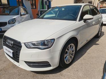 Audi A3 SPB 1.6 TDI 105 CV CR Attraction