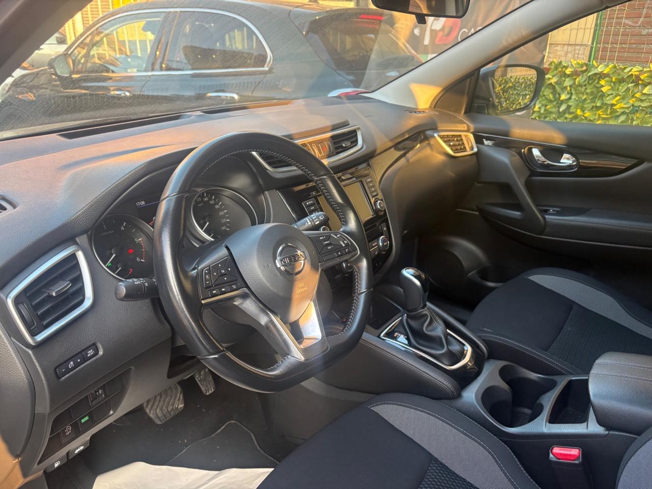 Nissan Qashqai 1.5 dCi Tekna dinamic ( 2019 )