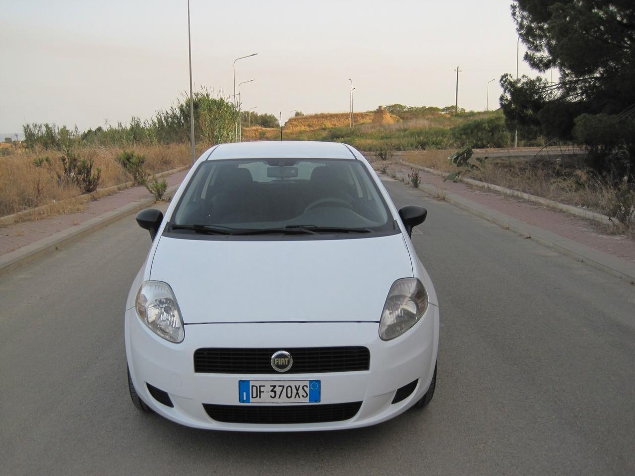 Fiat Grande Punto Grande Punto 1.3 MJT 75 CV 3 porte Active