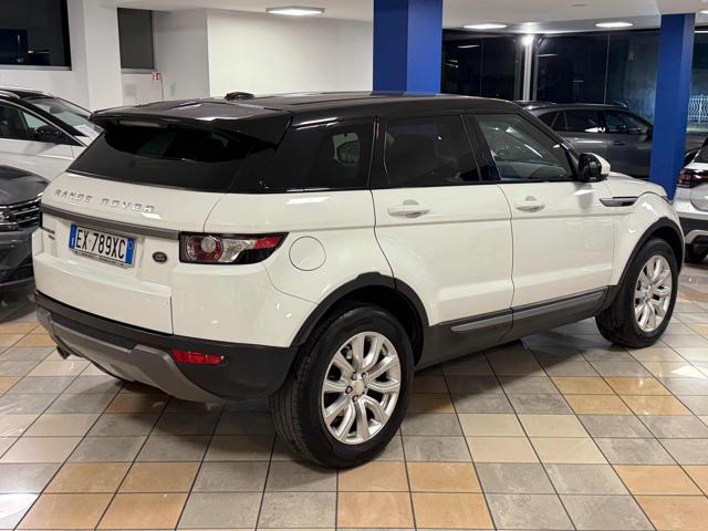 LAND ROVER Range Rover Evoque 2.2 TD4 5p. Pure