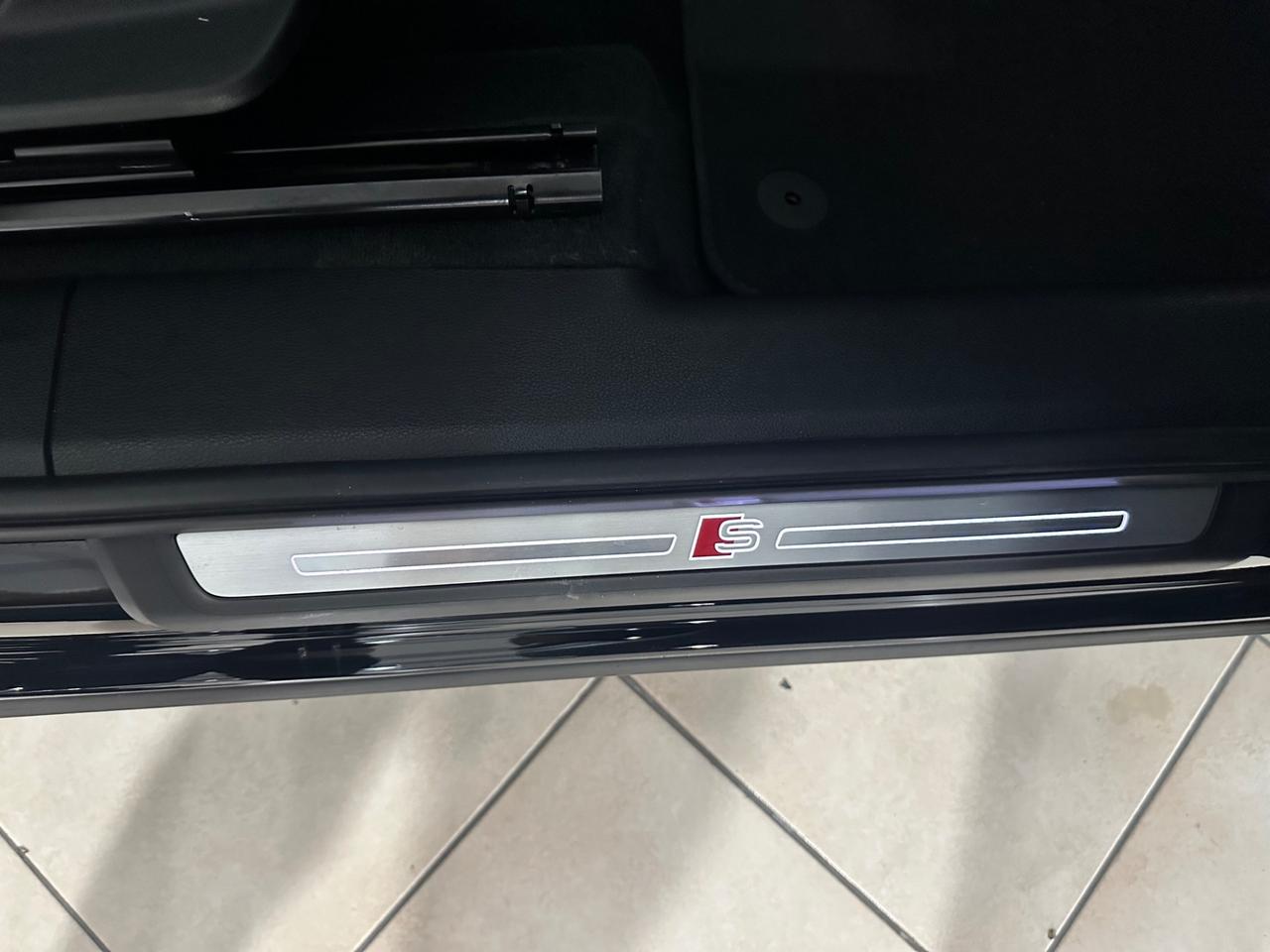 Audi Q3 40 TDI quattro S tronic S line edition
