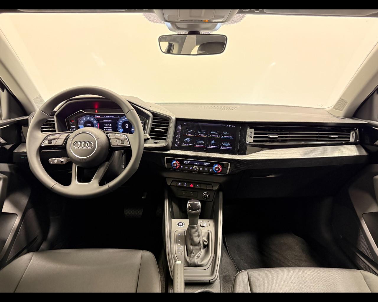 AUDI A1 ALLSTREET 30 TFSI S-TRONIC BUSINESS