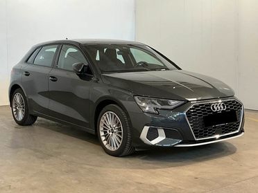 Audi A3 sportback 35 TDI S tronic / PELLE / CAMERA / NAVI