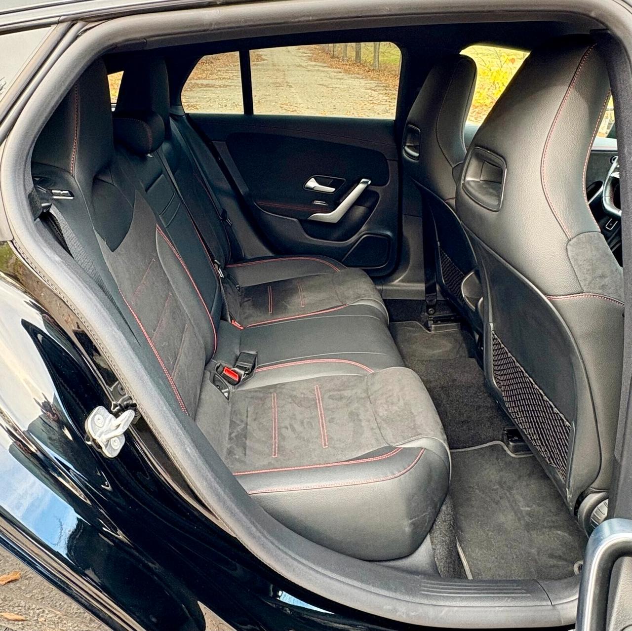 Mercedes-benz CLA 180 Automatic Shooting Brake AMG Line Premium