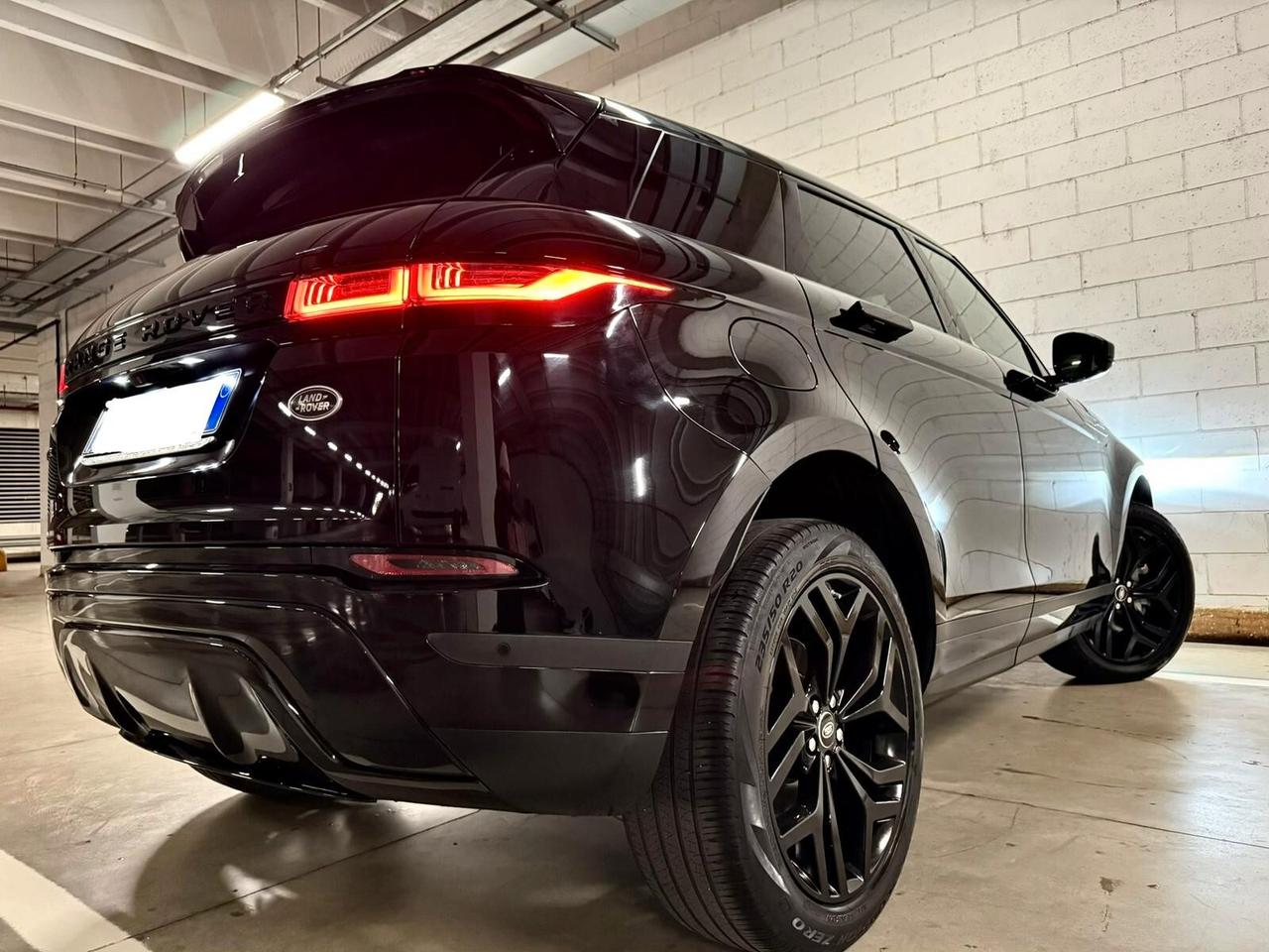 Land Rover Range Evoque 2.0D I4-L.Flw 150 CV AWD Auto R-Dynamic