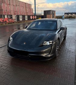 Porsche Taycan 4S