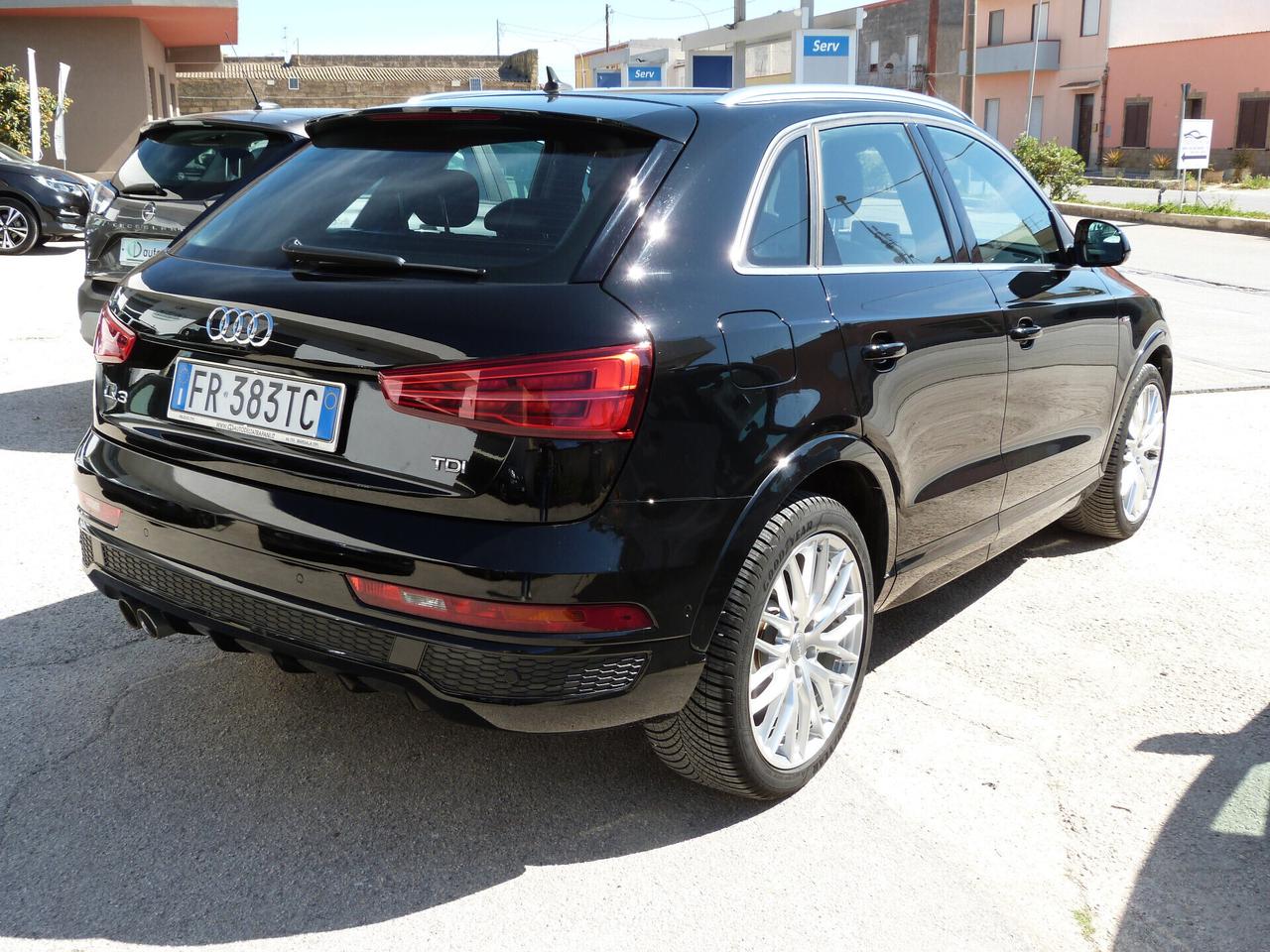 Audi Q3 2.0 TDI 150 CV S tronic line Edition