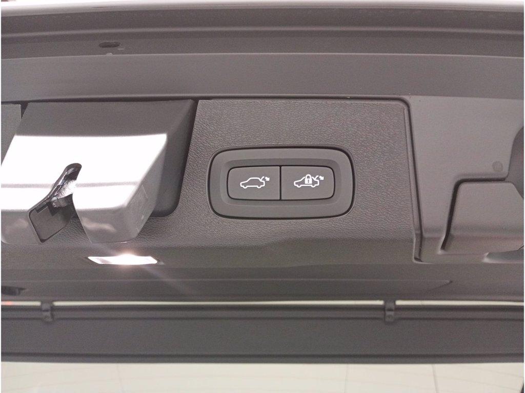 VOLVO XC60 2.0 t6 recharge phev obc 6,4kW Ultimate Dark awd auto del 2024