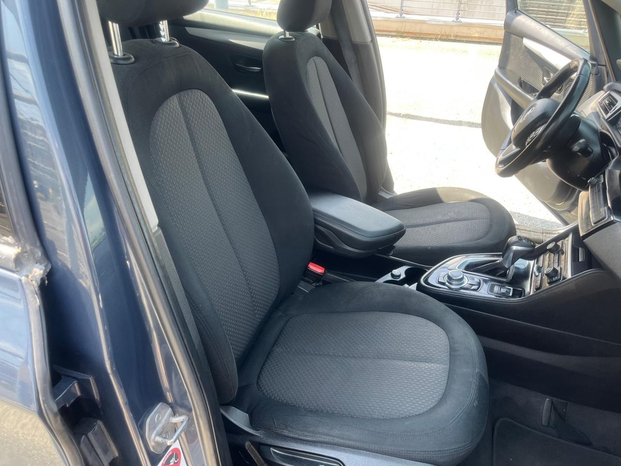 Bmw 2er Active Tourer 218d Luxury