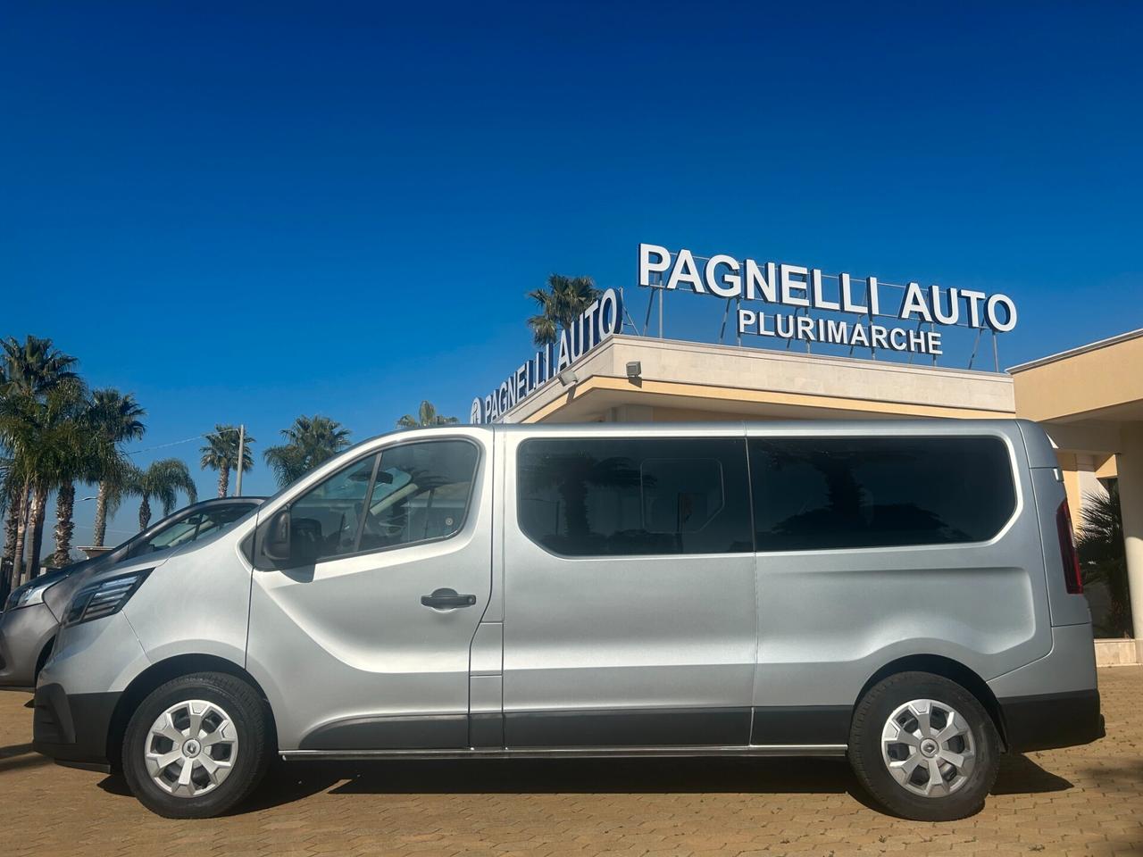 Renault Trafic 9posti 2.0BluedCi 150CV P.Lungo Zen