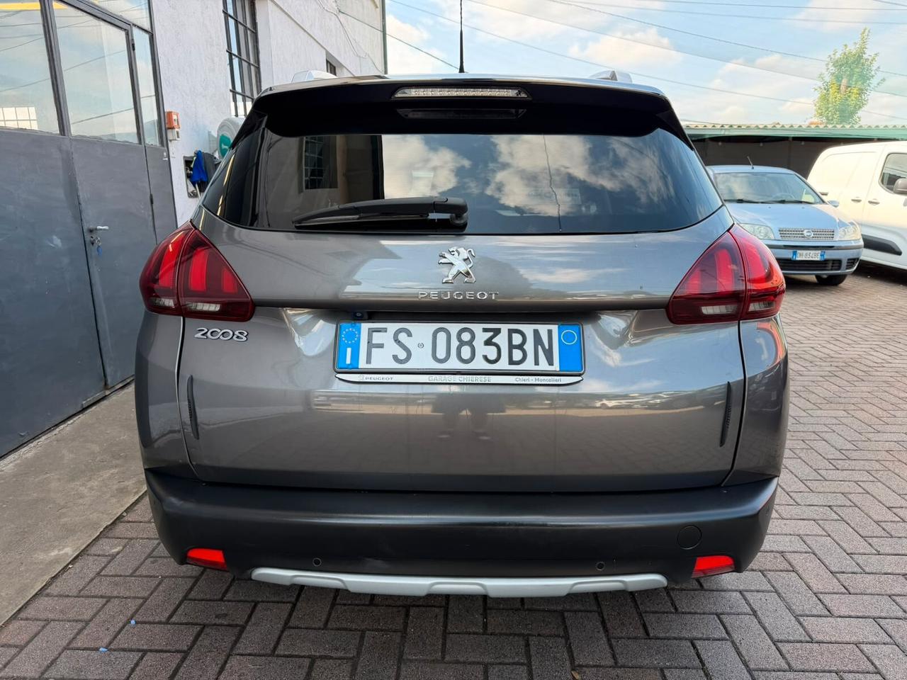 Peugeot 2008 PureTech Turbo 110 S&S Allure