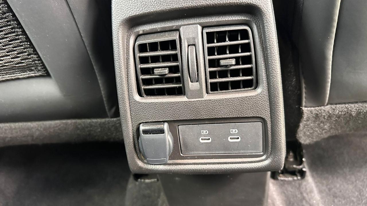 Renault Captur 1.0 TCe 90CV Techno 2025 8.800KM GPL Leggi testo