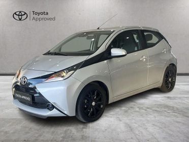 Toyota Aygo Aygo 5p 1.0 x-play tss m-mt
