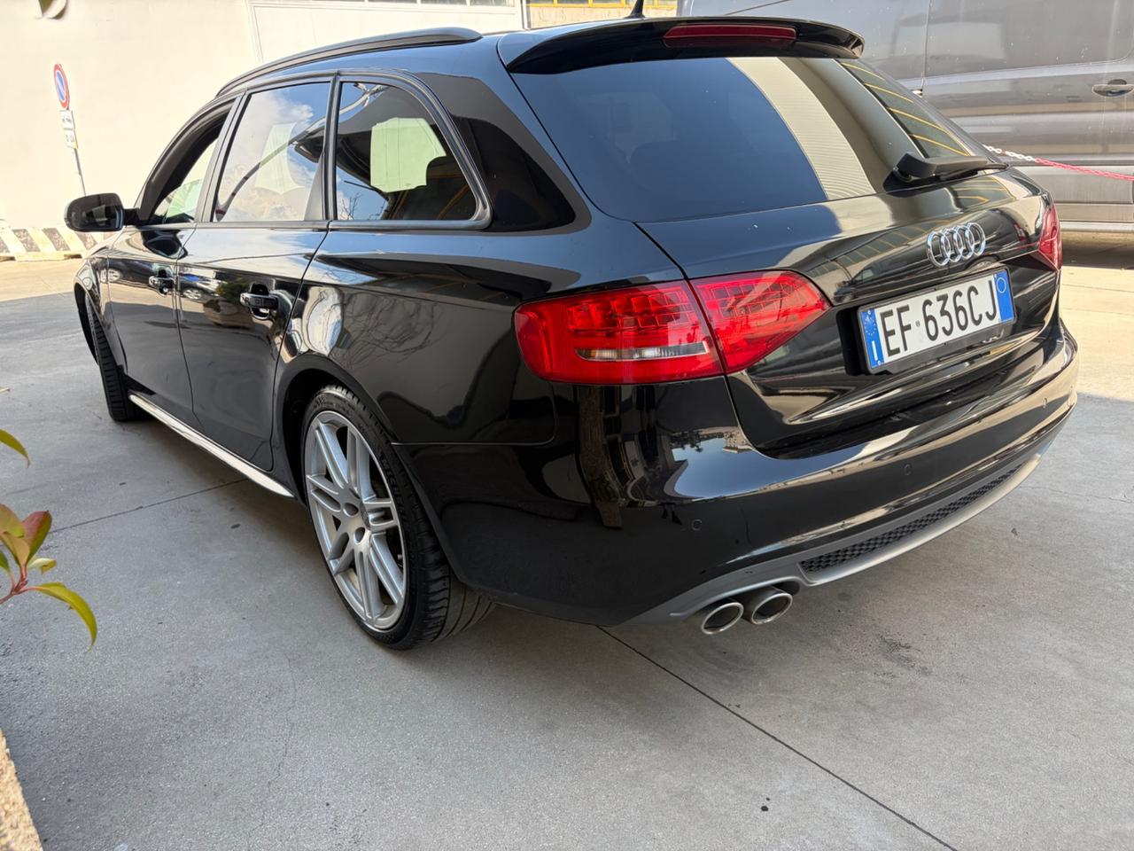 Audi A4 2.0 TDI 143CV F.AP. S LINE