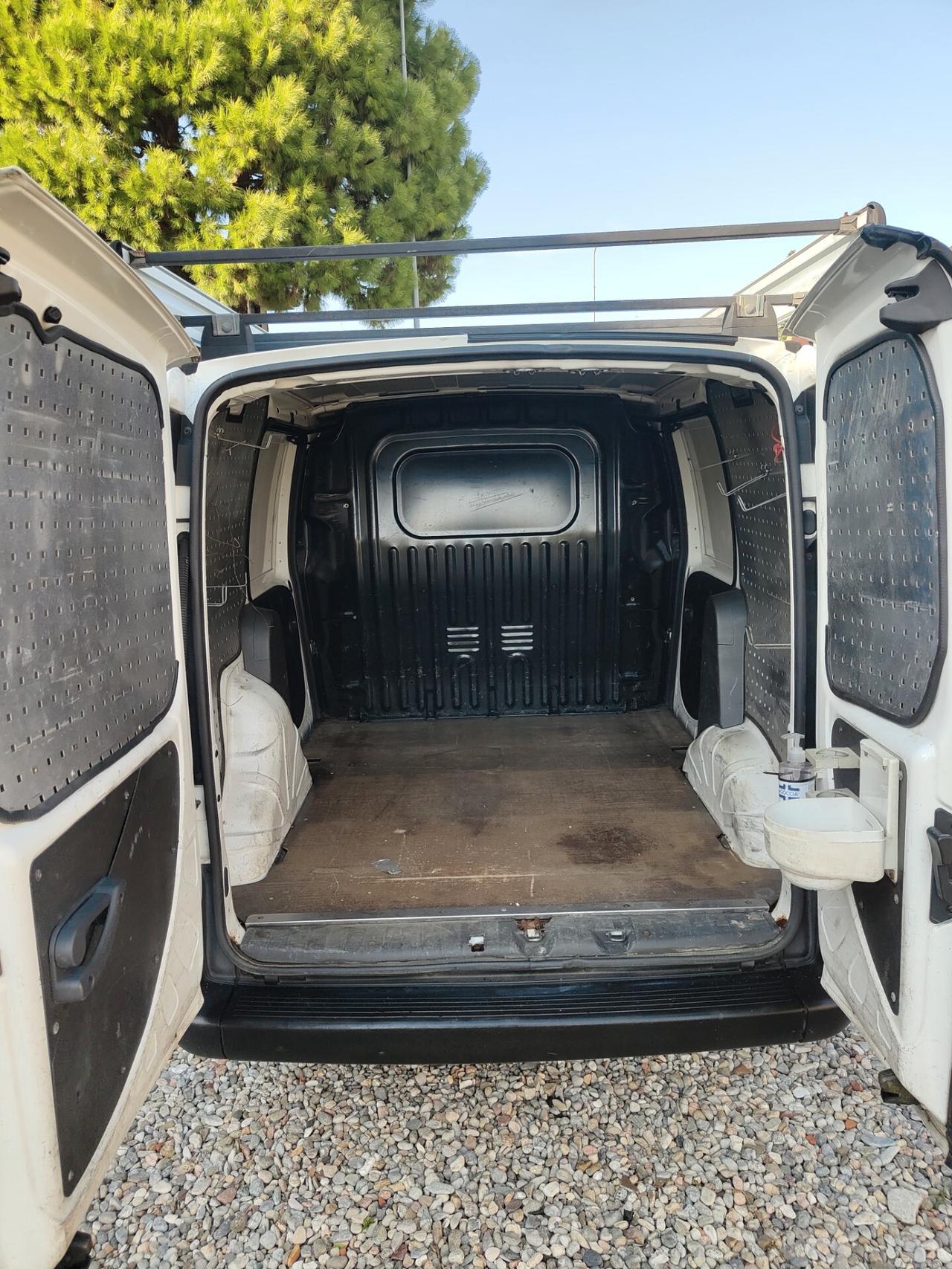 Fiat doblo anno 2005 unico proprietario