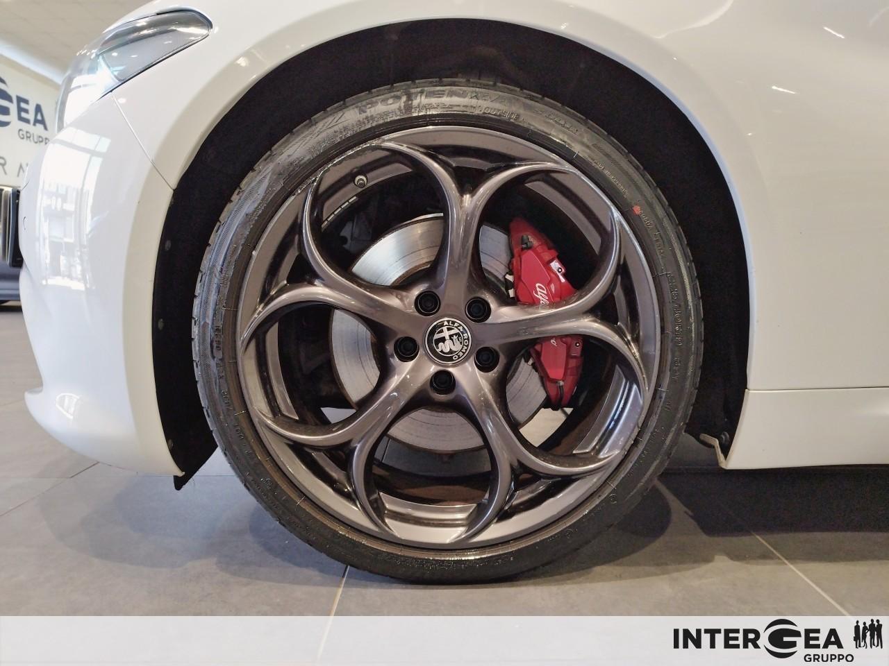 ALFA ROMEO Giulia 2.2 t Veloce Q4 210 cv auto