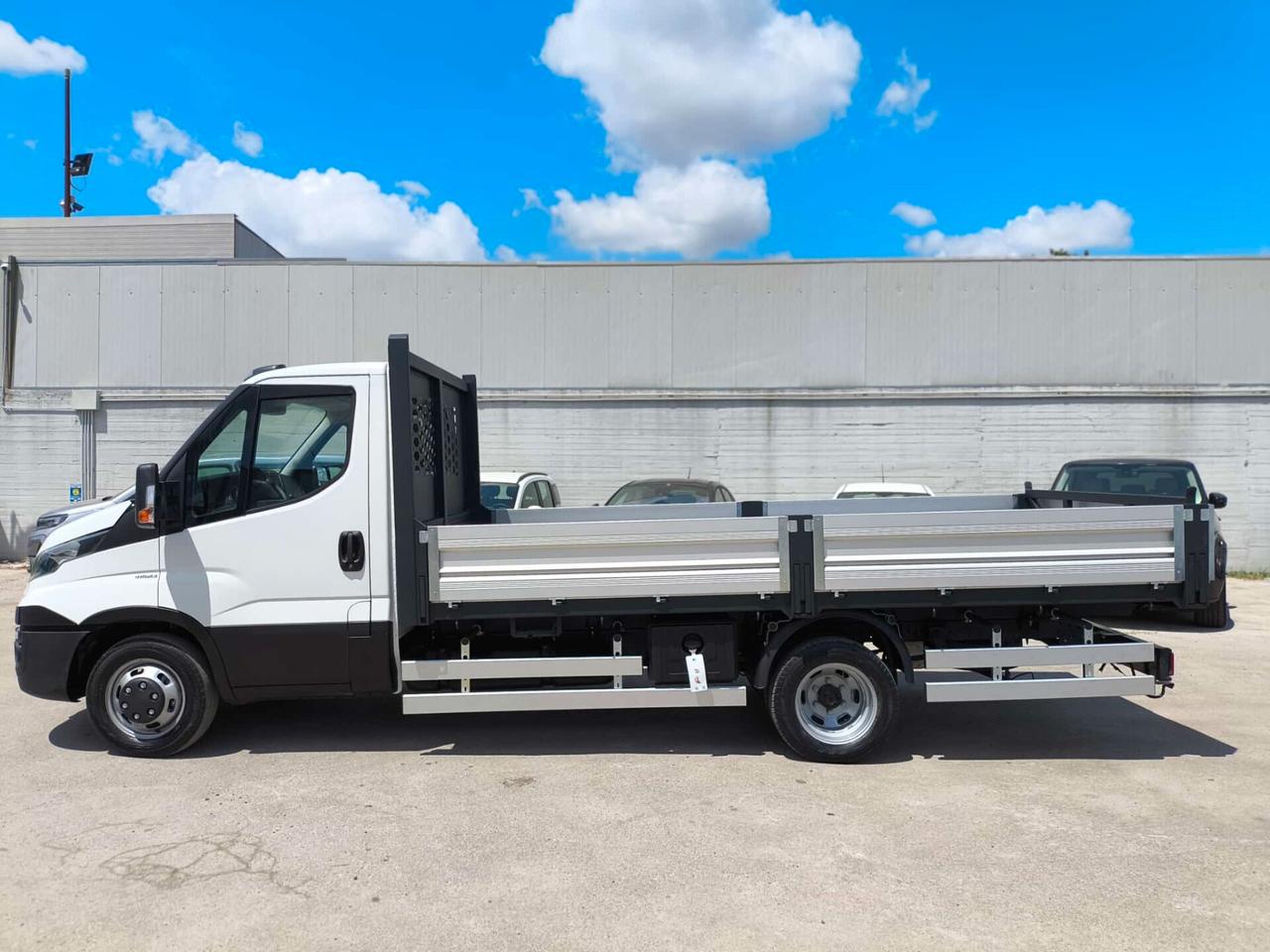 IVECO DAILY 35C13 CASSONATO NUOVO RIF:5024