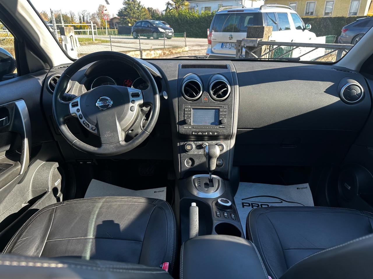 Nissan Qashqai 2.0 dCi DPF 4WD Tekna